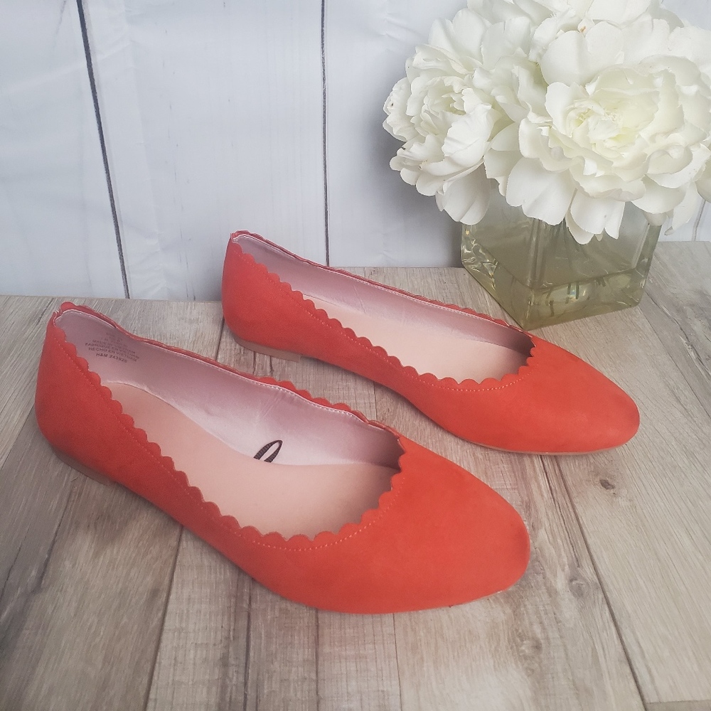 H&M Scallop-edged ballet flats